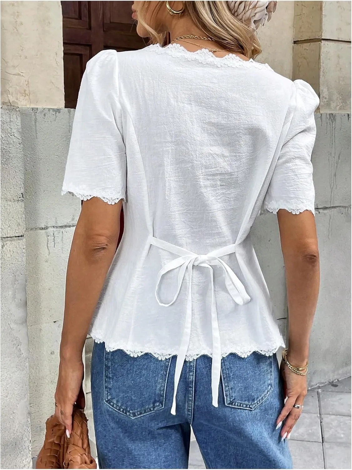 Floerns Women's Cute Short Puff Sleeve Blouse Square Neck Button Up Shirts