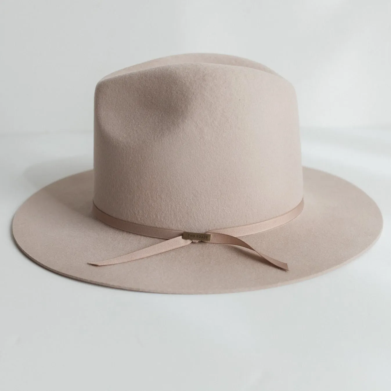 Sleek Silhouette Fedora